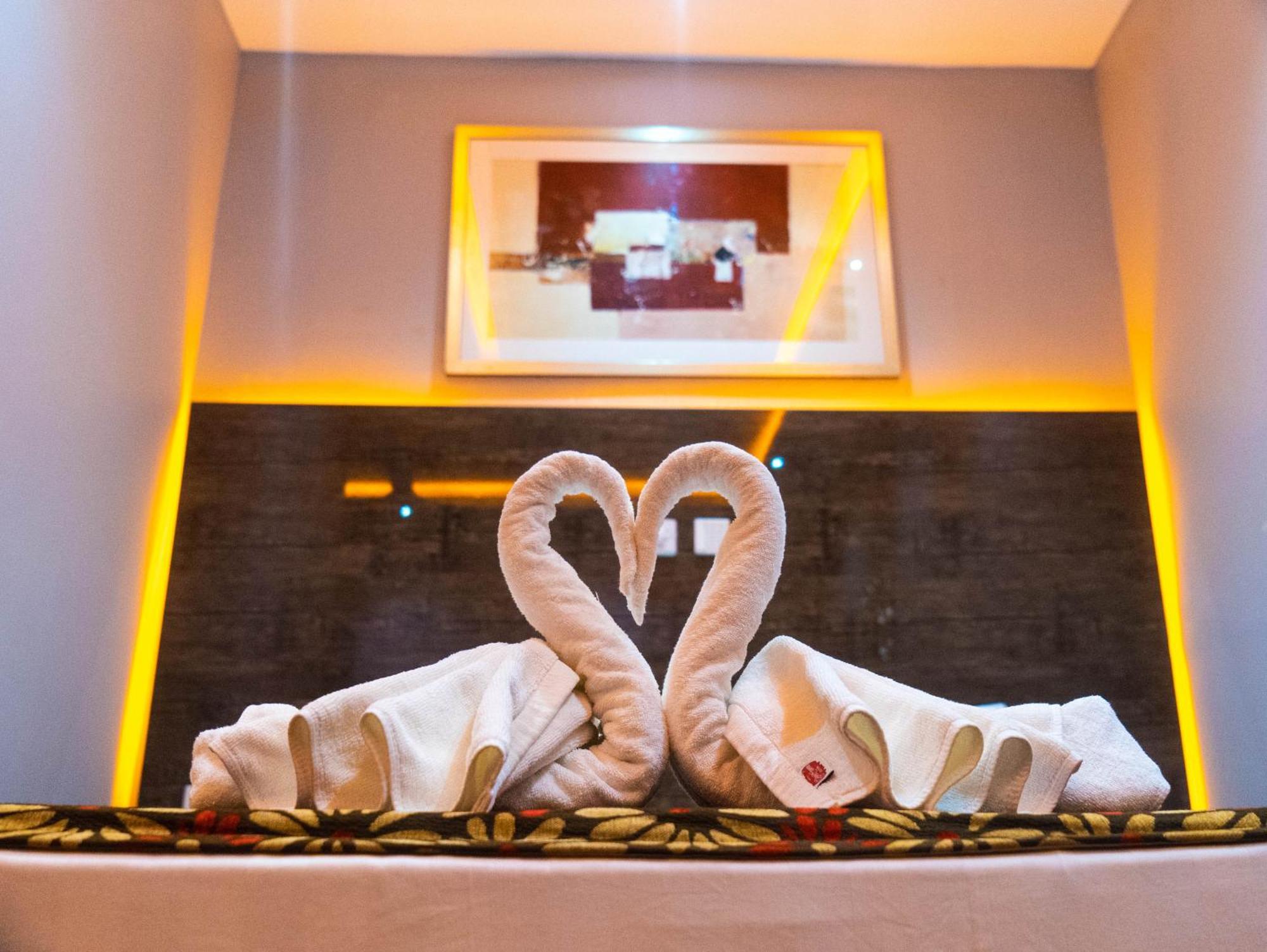 Grand Casamora Hotel Ogbodjo ภายนอก รูปภาพ