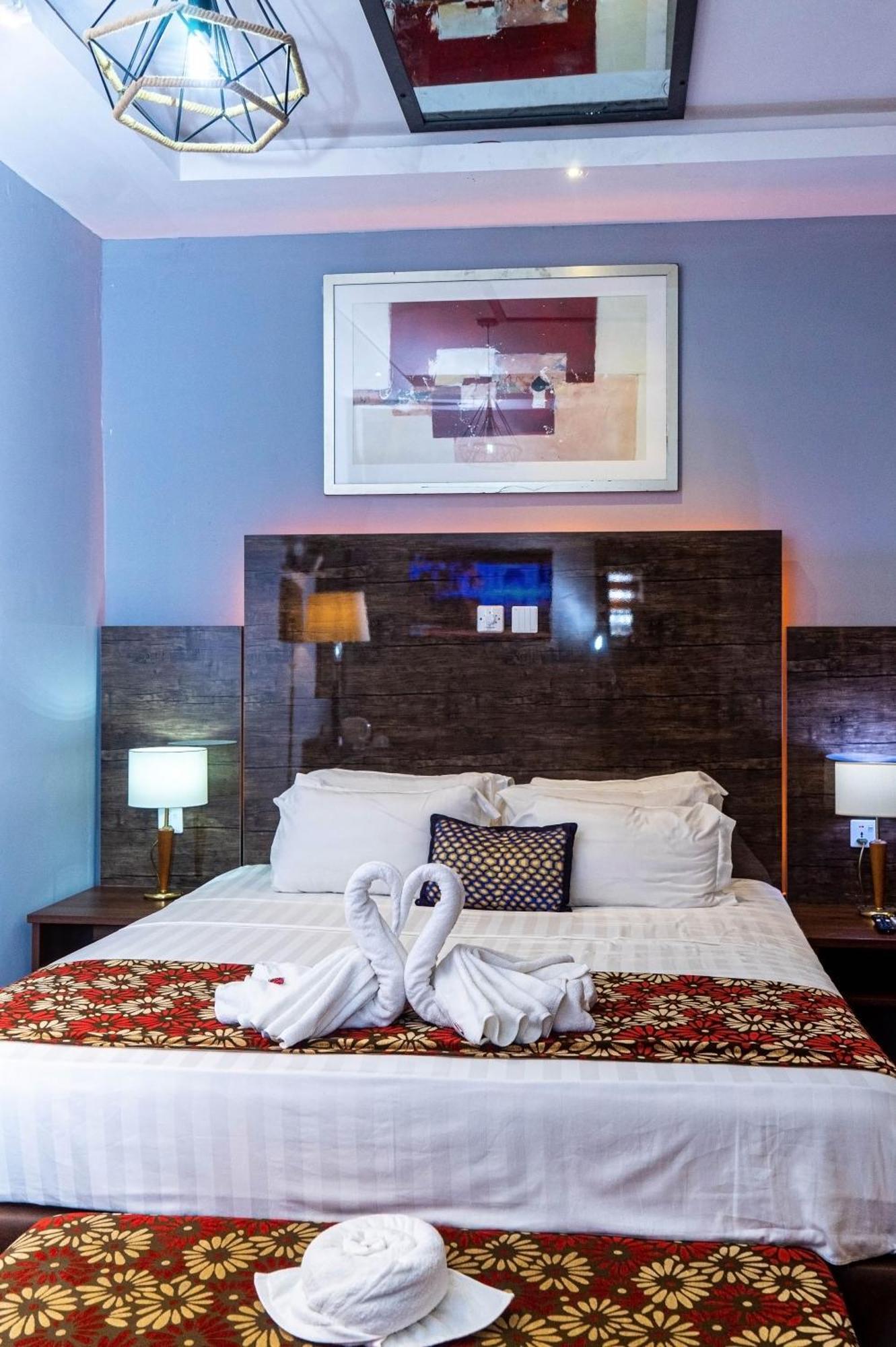 Grand Casamora Hotel Ogbodjo ภายนอก รูปภาพ