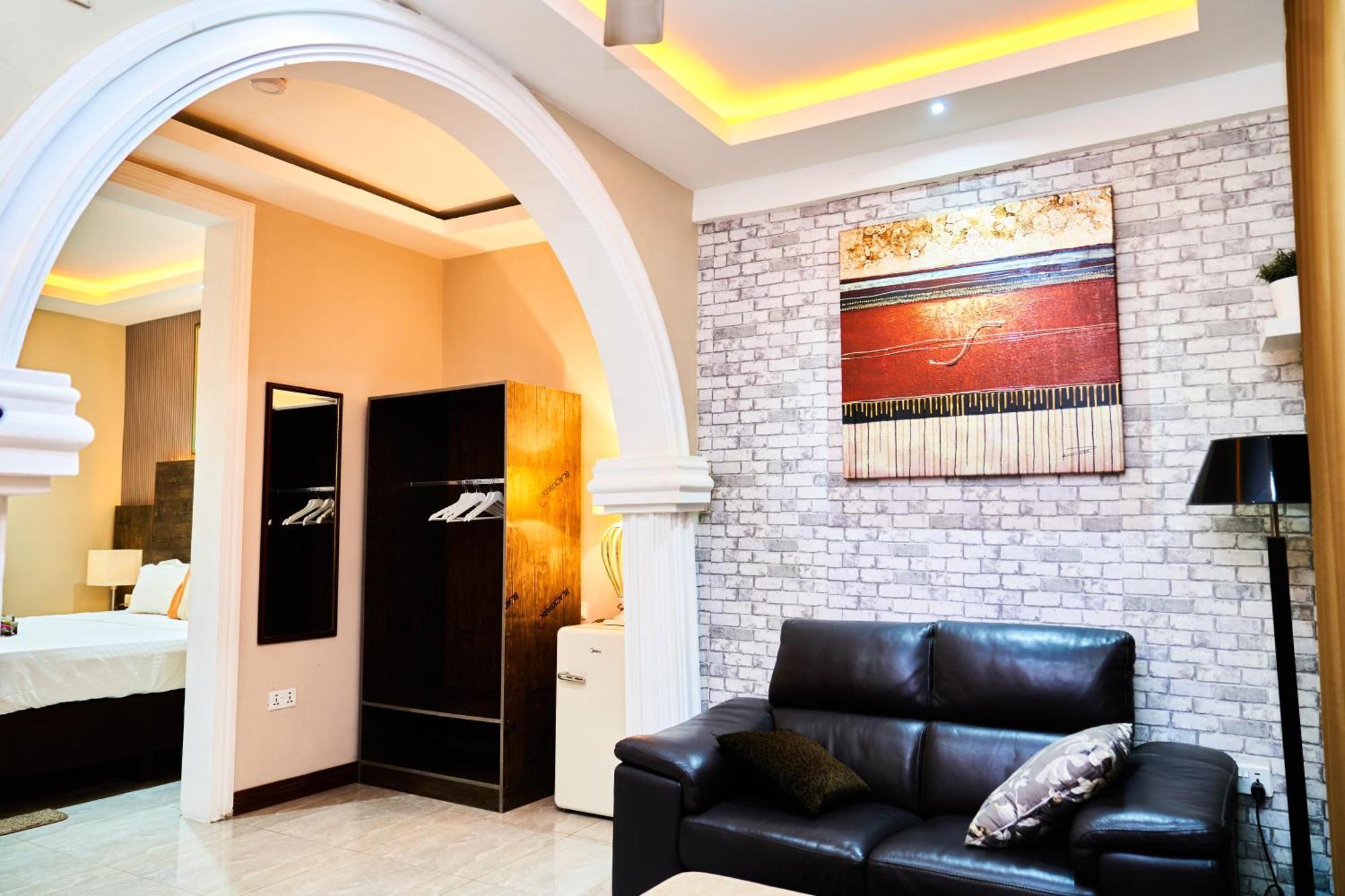 Grand Casamora Hotel Ogbodjo ภายนอก รูปภาพ