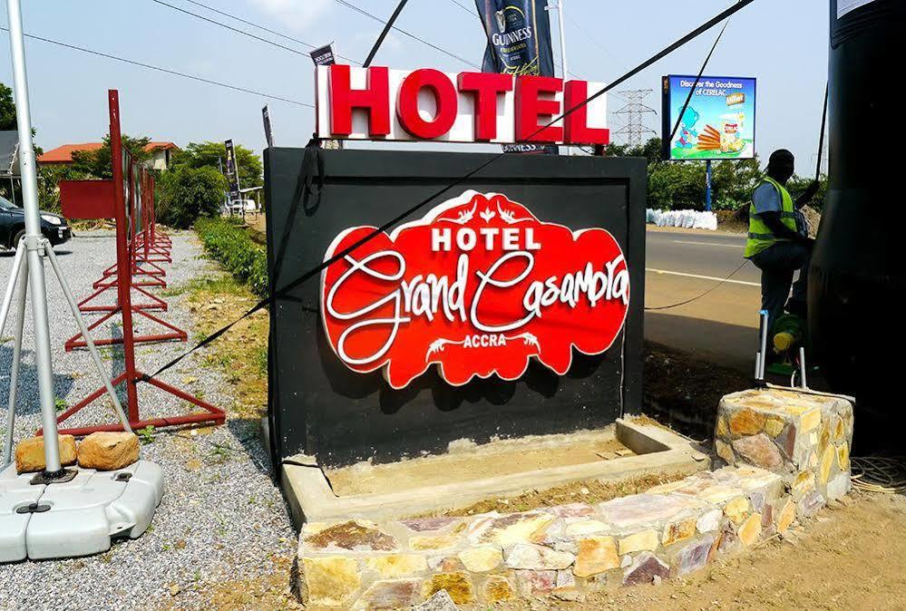 Grand Casamora Hotel Ogbodjo ภายนอก รูปภาพ